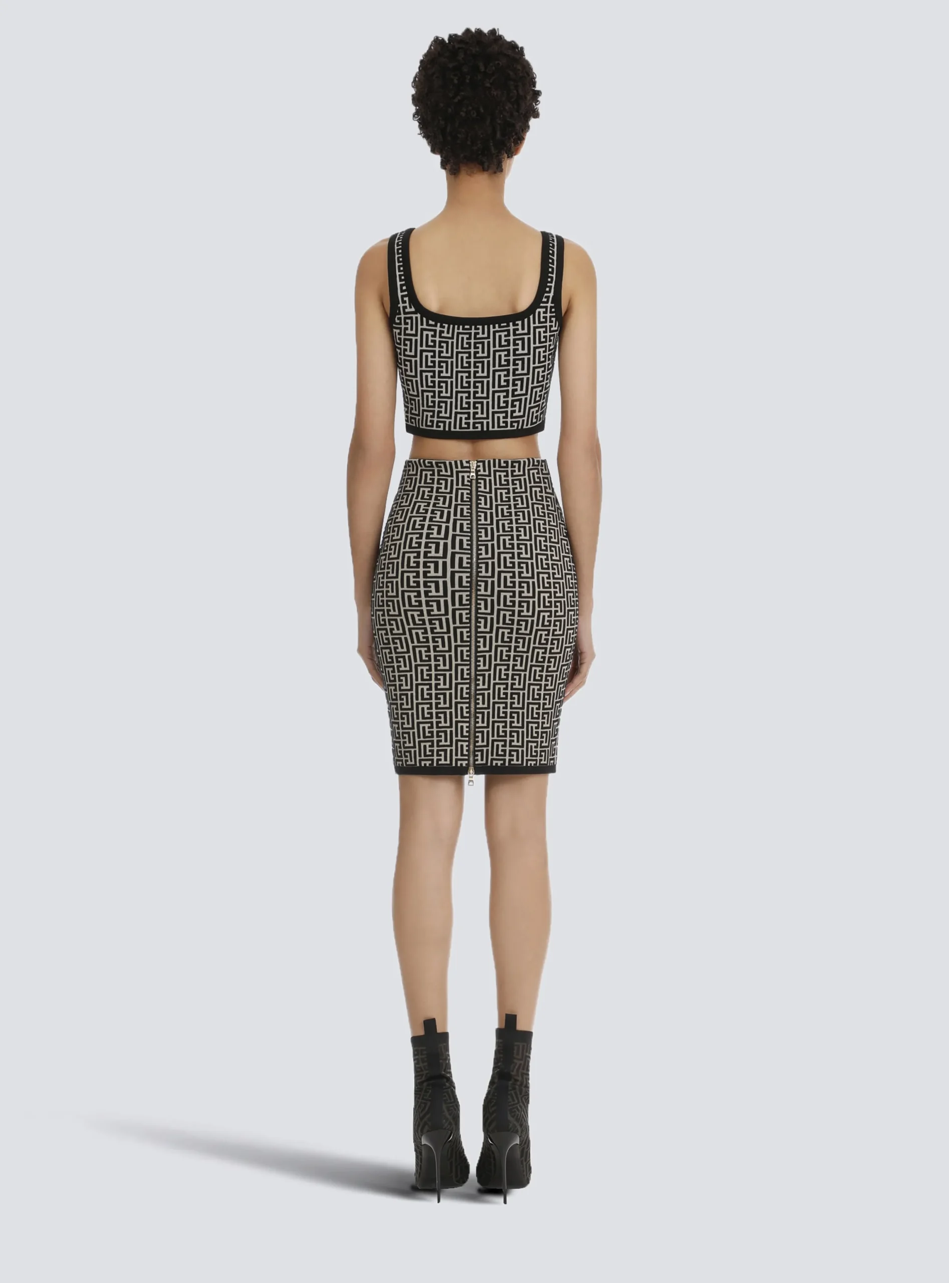 Cropped Bicolor Jacquard Sports Bra Top With Monogram-Balmain Best Sale