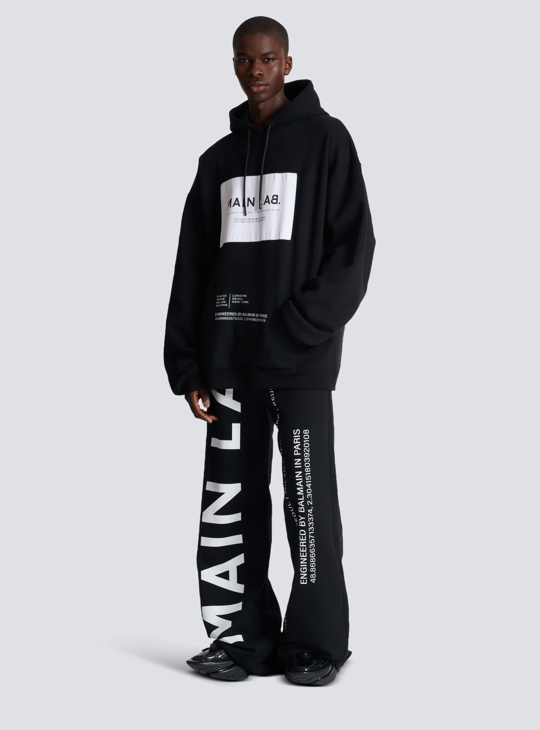 Main Lab Label Hoodie-Balmain Flash Sale